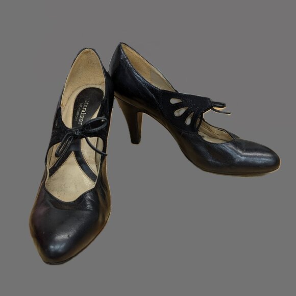 Leather 1930's-Inspo Heels - Picture 1 of 4
